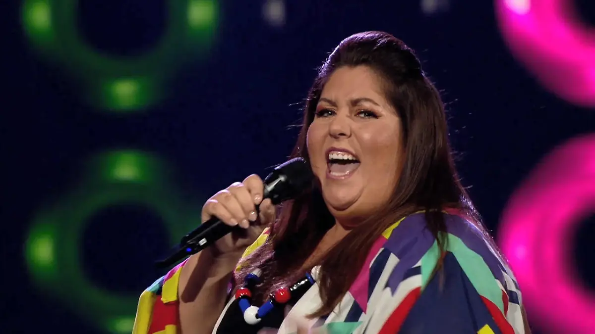 Janinas Weg ins große DSDS-Finale Von "Leichtes Gepäck" bis "More Than Friends"