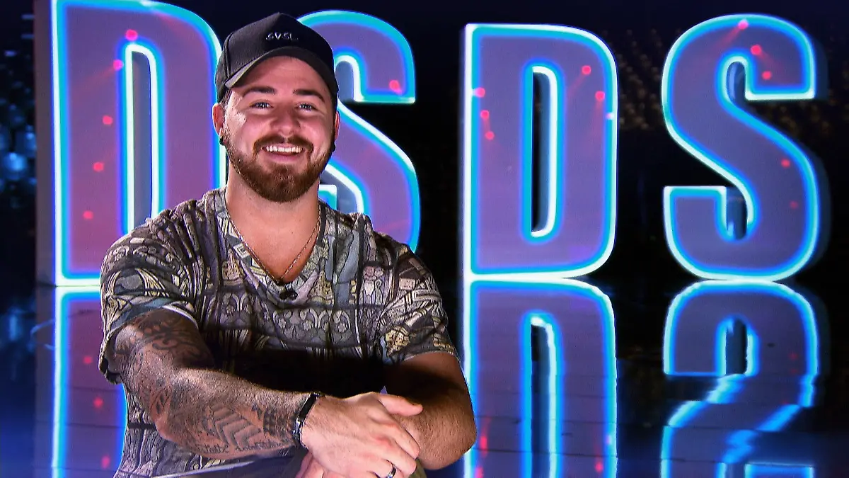 Michel singt seinen Song nur für seine Mutter DSDS 2018: Die 3. Mottoshow