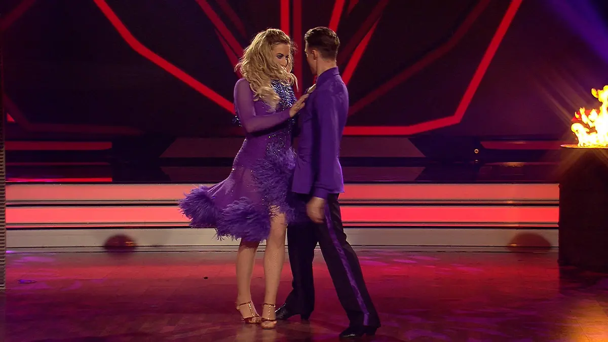 Charlotte und Valentin begeistern mit Samba zu Shakira Let's Dance 2018: 5. Liveshow