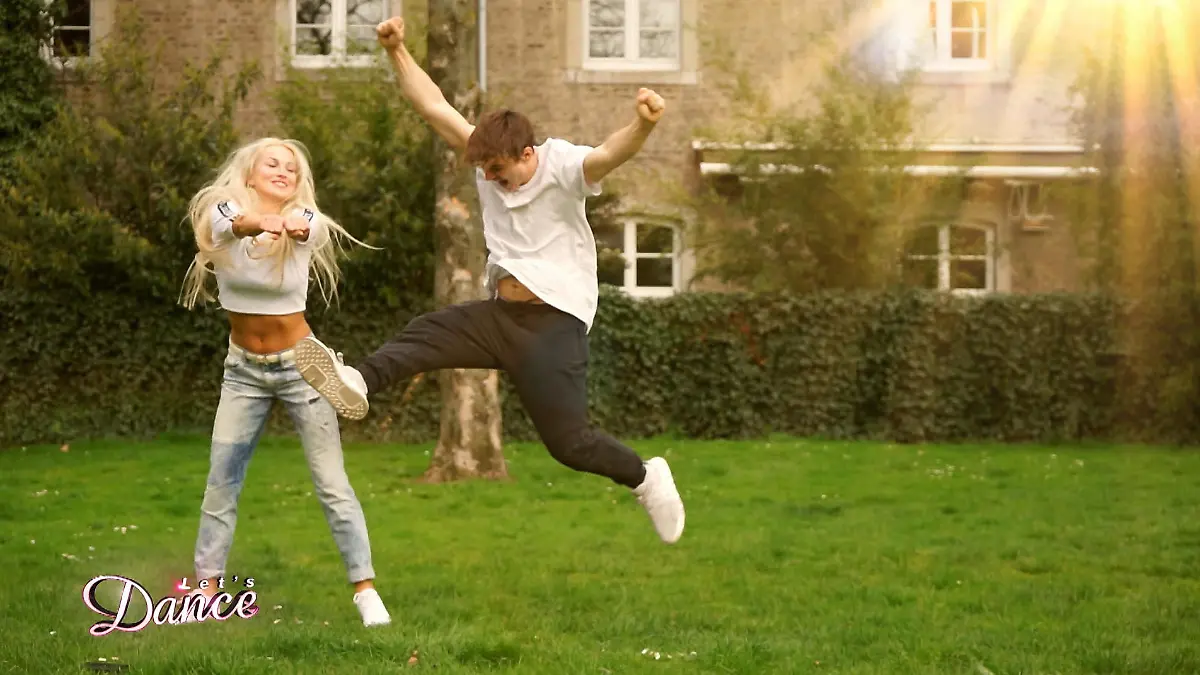 Roman Lochmann macht das Tanzen richtig Spaß Let's Dance 2018: 4. Liveshow