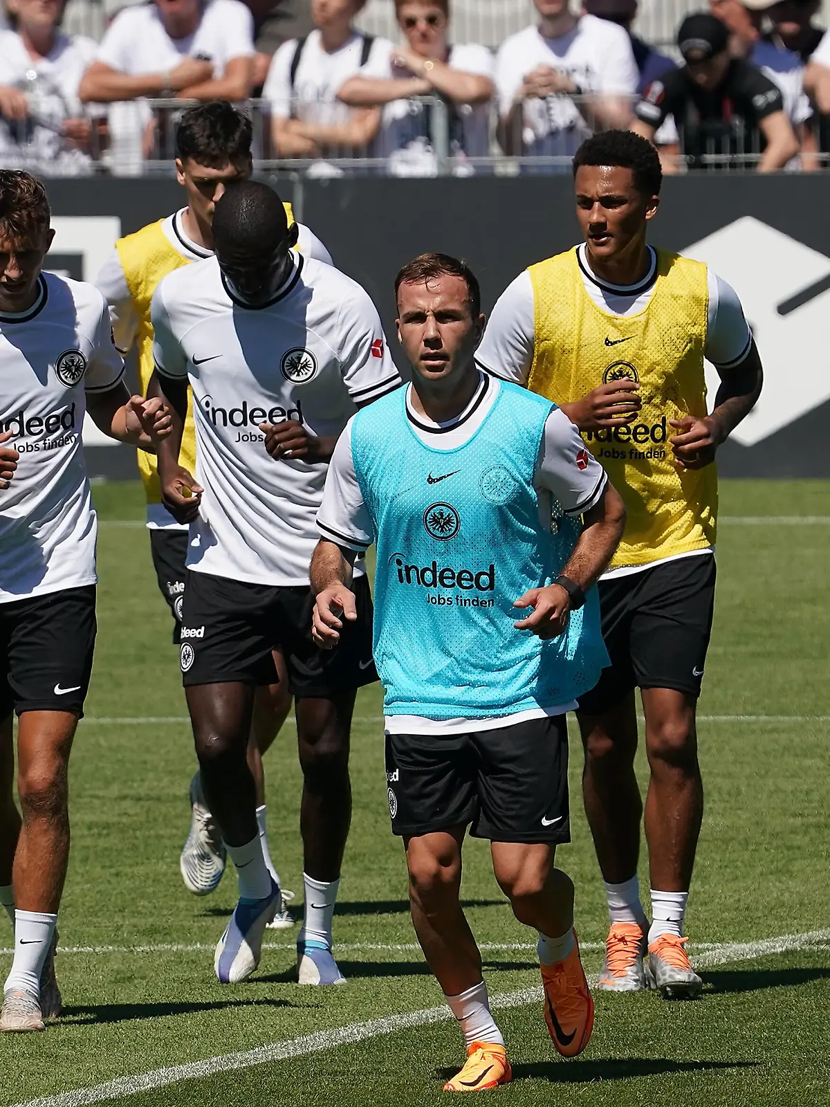  28.06.2022, Deutsche Bank Park, Frankfurt, Trainingsauftakt Eintracht Frankfurt , im Bild Mario Götze Frankfurt Foto EU-Images Frankfurt Deutsche Bank Park Hessen Deutschland *** 28 06 2022, Deutsche Bank Park, Frankfurt, training kickoff Eintracht Frankfurt , in picture Mario Götze Frankfurt photo EU Images Frankfurt Deutsche Bank Park Hesse Germany. PUBLICATIONxINxGERxSUIxAUTxONLY eu-images-506