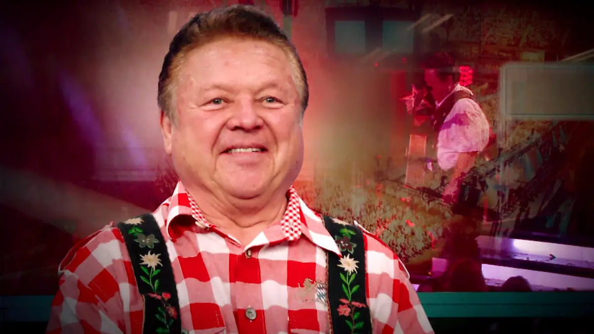 Bruce Darnell buzzerte Felix ins Finale Das Supertalent 2015: Finale