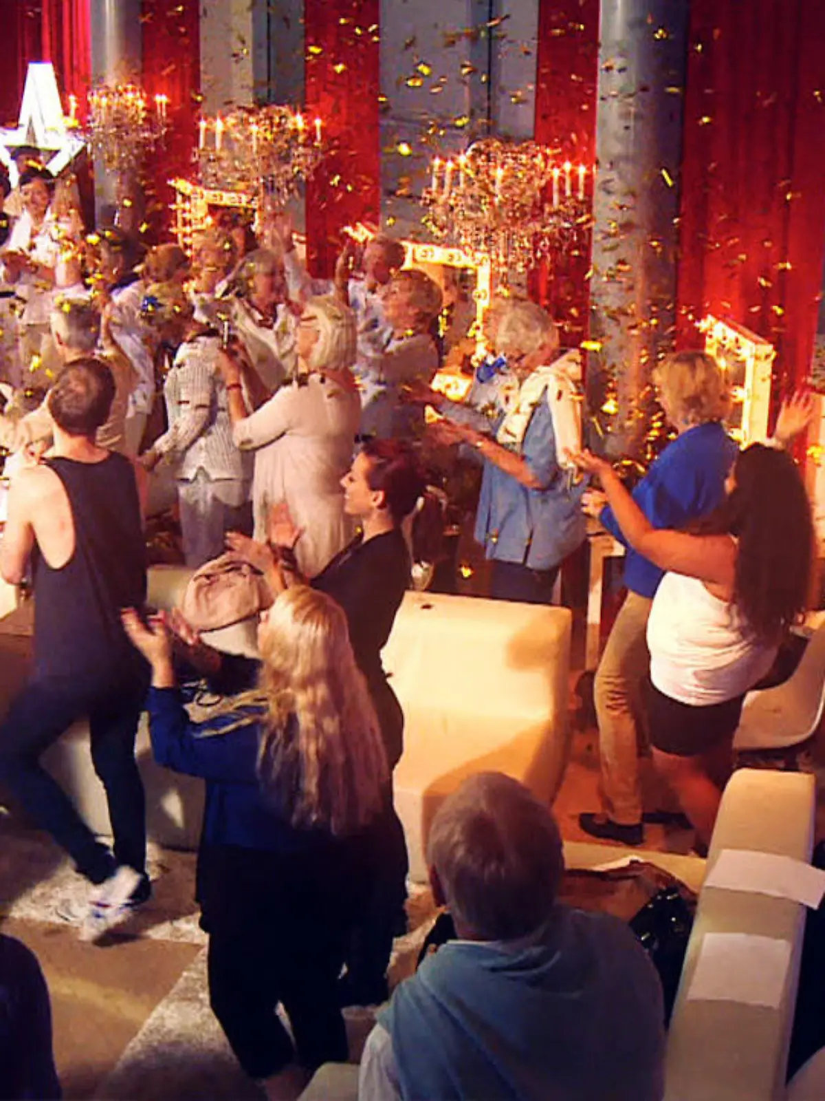 Bild zu: "Große Party bei den Kandidaten kurz vor dem Ende"