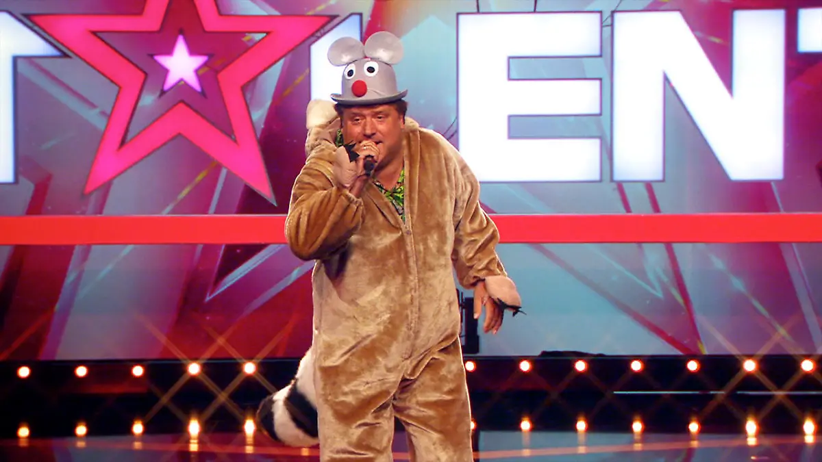 Der Marler Mausebär verbreitet jede Menge Spaß Das Supertalent 2015: Castingshow 13