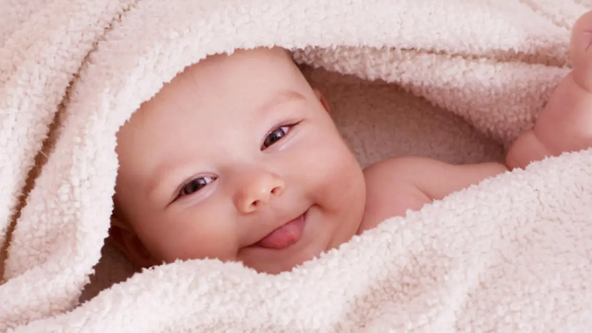 Darum nehmen Babys alles in den Mund 'Das ist doch Bäh!'