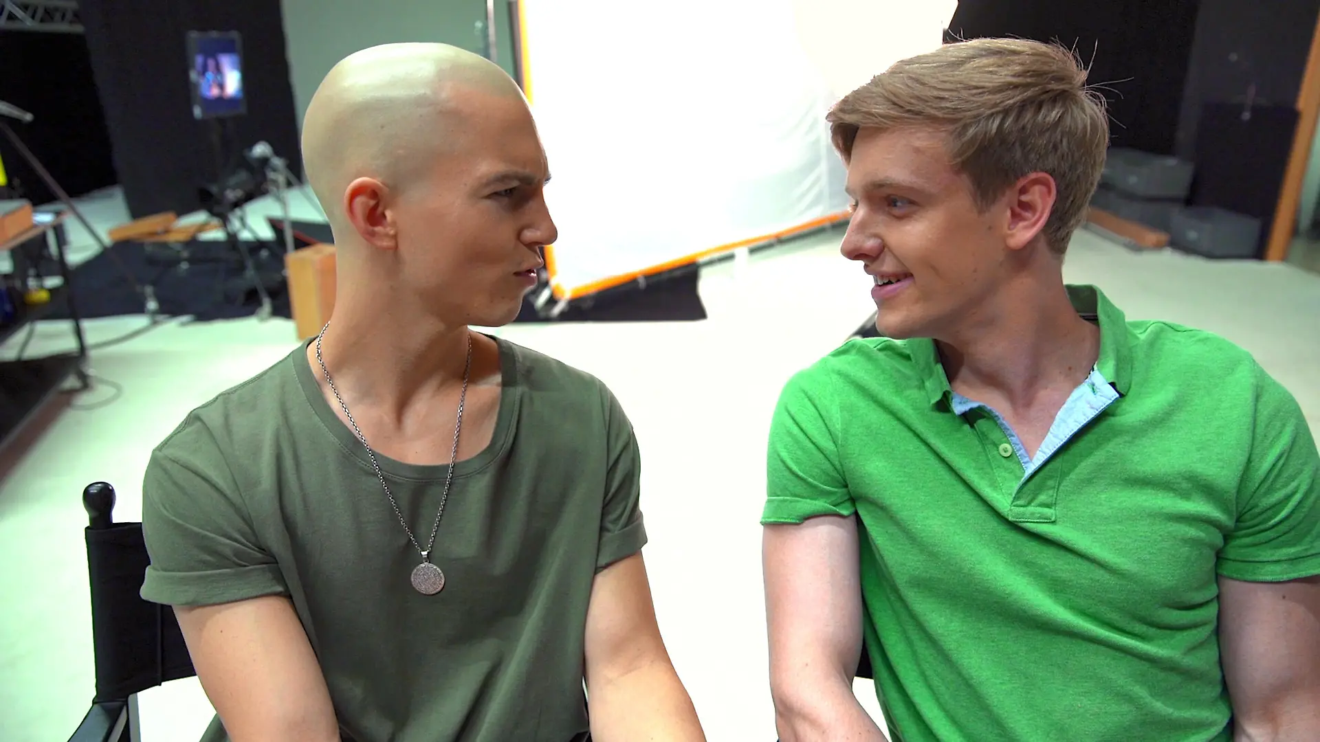 Timur Bartels im Interview mit Tim Oliver Schultz Teil 1 des Backstage-Interviews