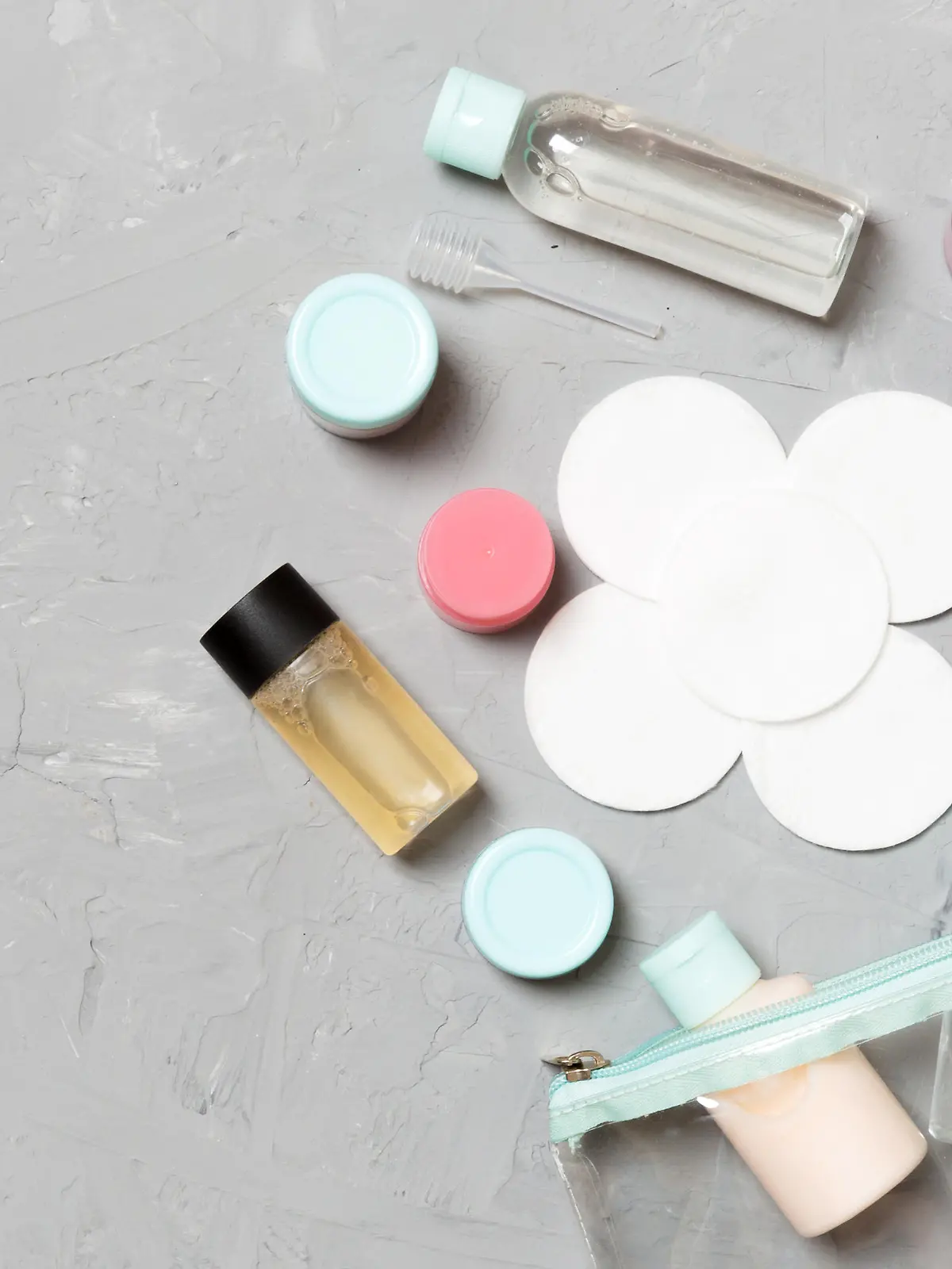 Set  of  travel  size  cosmetic  bottles  on  gray  background.  Flat  lay  of  cream  jars.  Top  view  of  bodycare  style  concept. xkwx bottles,  cosmetic,  bag,  accessory,  body,  concept,  cream,  travel,  sized,  spray,  lotion,  vacation,  set,  size,  cosmetics,  flat,  beauty,  container,  object,  plastic,  product,  background,  care,  clean,  clear,  collection,  gel,  hygiene,  liquid,  shampoo,  balm,  bath,  color,  conditioner,  empty,  health,  hotel,  kit,  moisturizer,  personal,  seasonal,  shower,  small,  toiletry,  jar,  cosmetic  spatula,  toner,  bodycare,  style,  gray