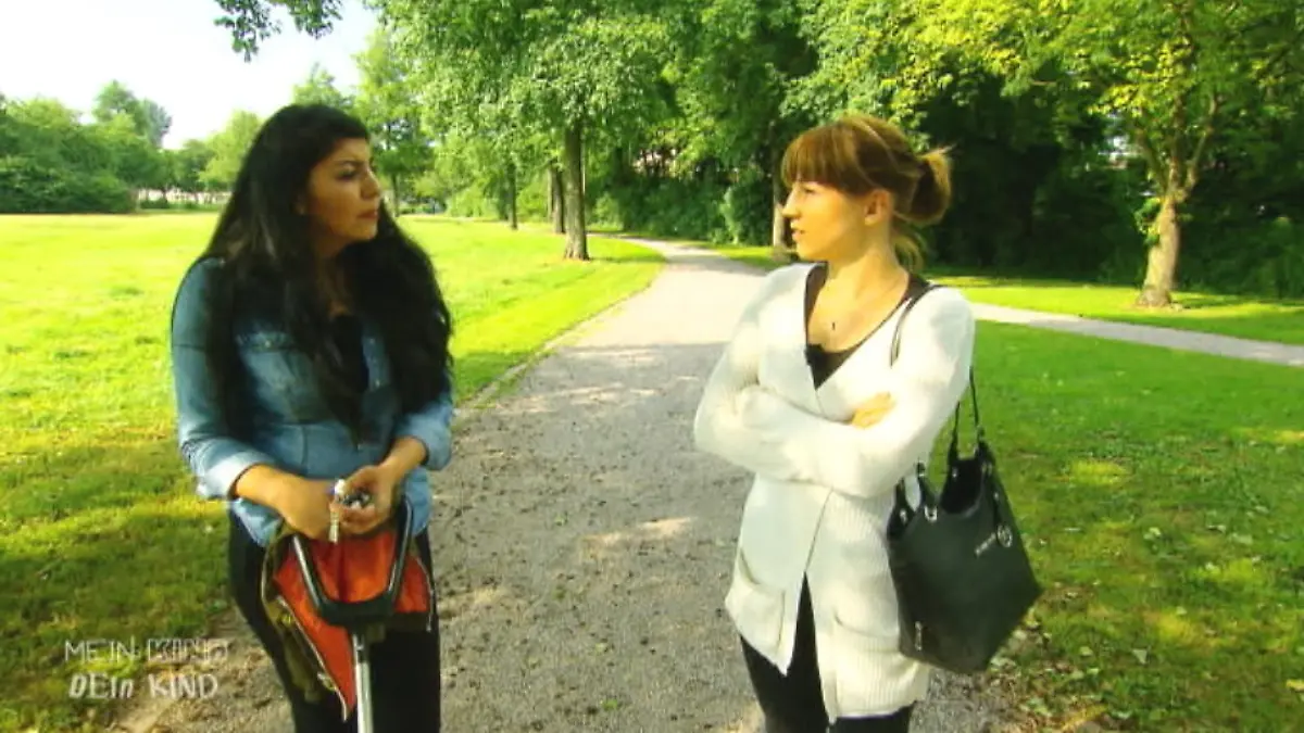 Kompromisslose Disziplin vs. zwanglose Erziehung Zümrüt und Viola