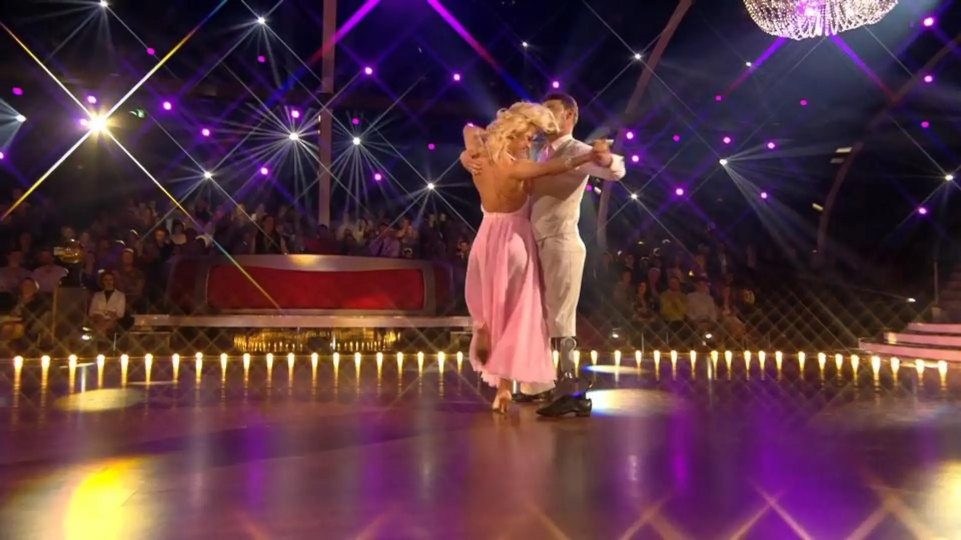Heinrich Popow und Kathrin Menzinger tanzen Langsamen Walzer Let's Dance 2017: 7. Liveshow