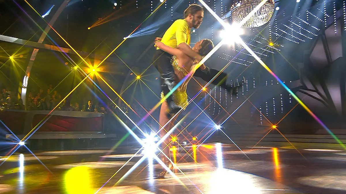 Gil Ofarim und Ekaterina Leonova in Partylaune Let's Dance 2017: 5. Liveshow