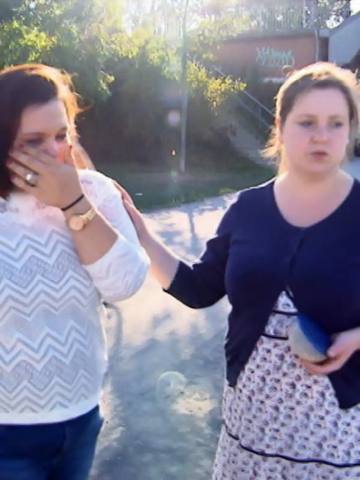 Bild zu: "Funda wird von ihren Gefühlen übermannt"