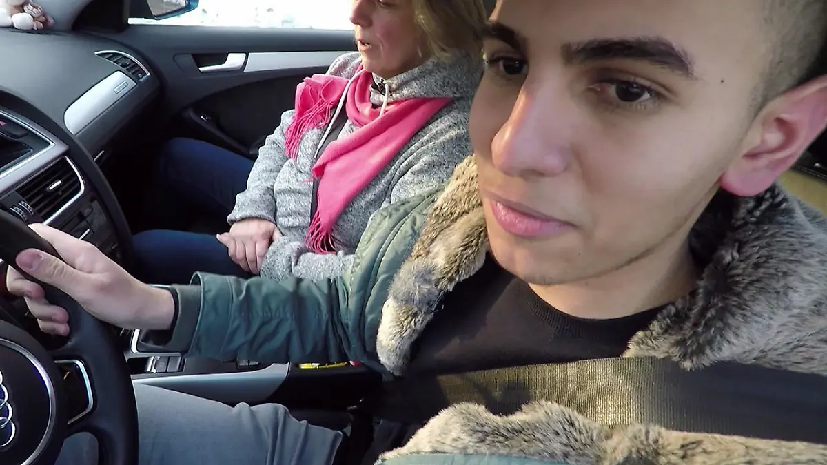 DSDS-Kandidat Mohamed Salem muss zum Fahrtest Weil er dreimal durch die Fahrprüfung gerasselt ist
