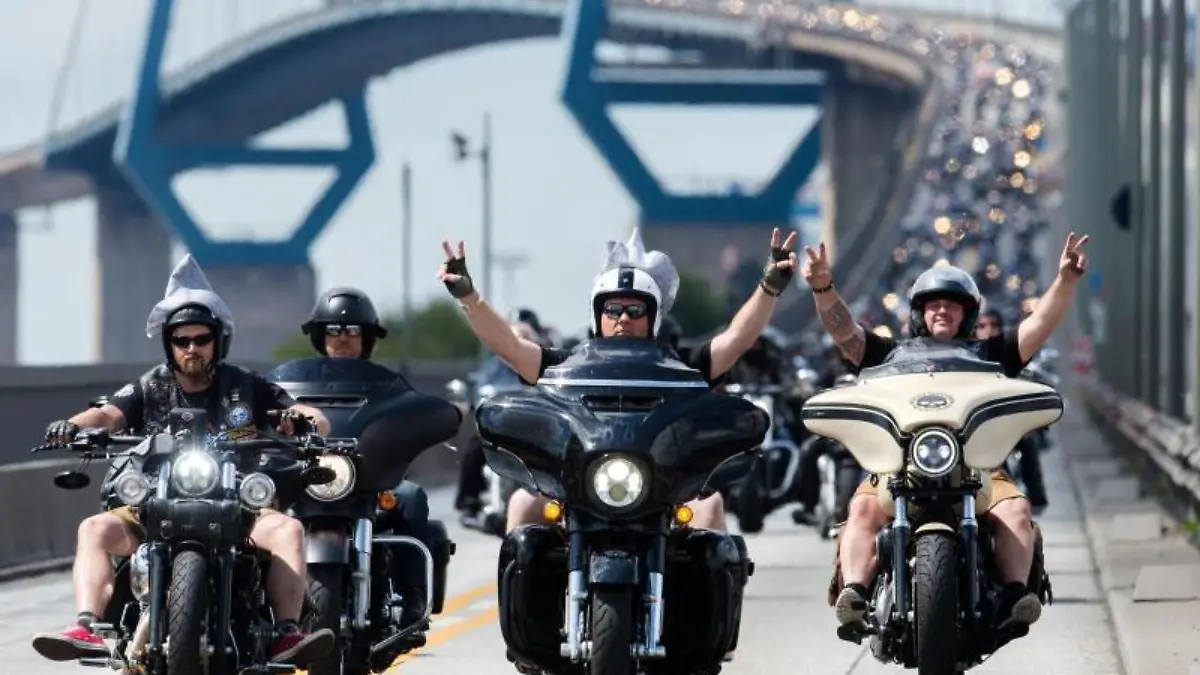 Harley Days
