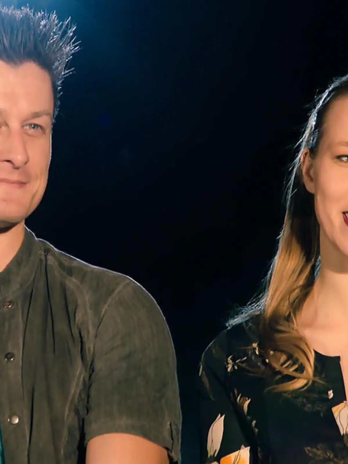 Bild zu: "Stephanie & Dan lieben das Spiel mit dem Feuer"