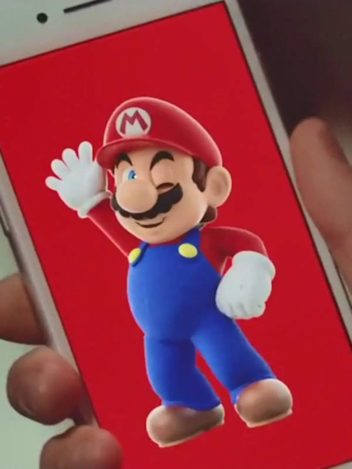 Bild zu: "Super Mario jetzt auch auf dem Smartphone spielbar"