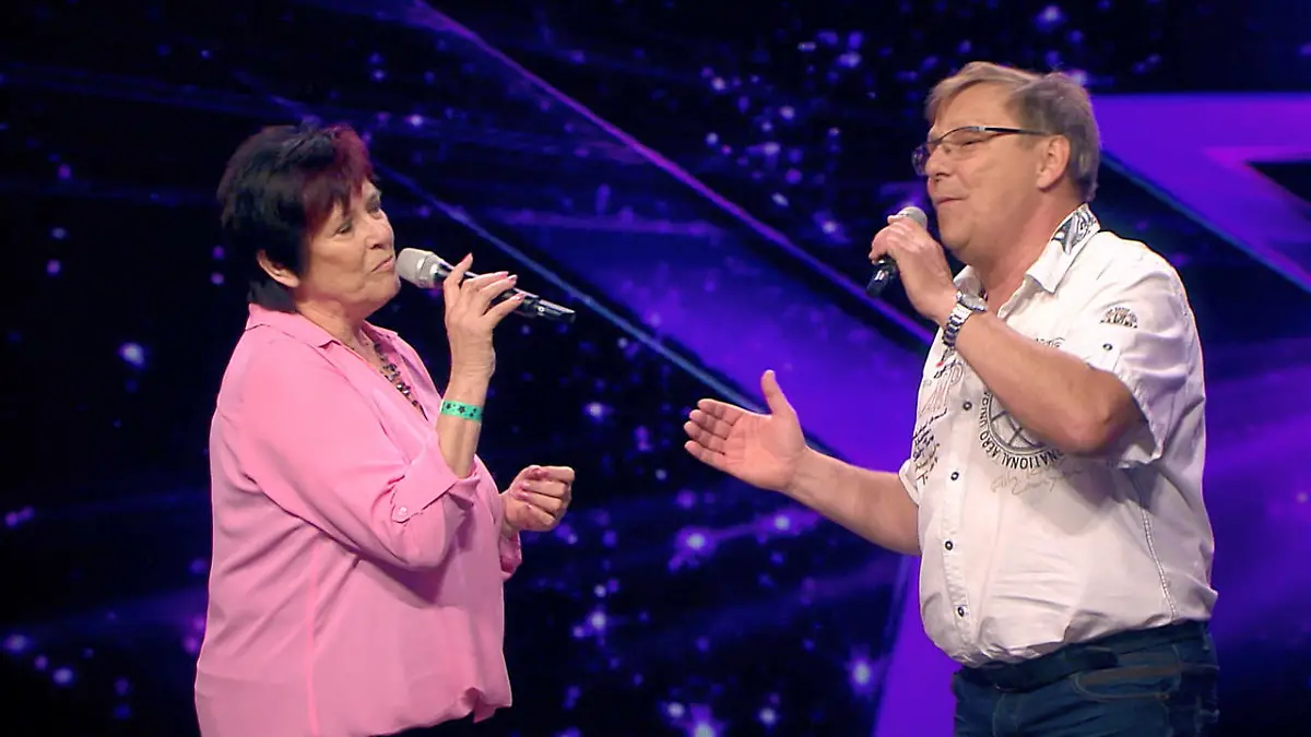 Manfreds und Annelies spontanes Duett begeistert Das Supertalent 2016: Castingshow 13