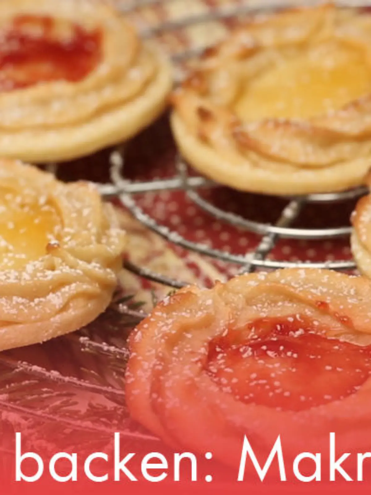 Bild zu: "Plätzchen backen: Makronentaler"