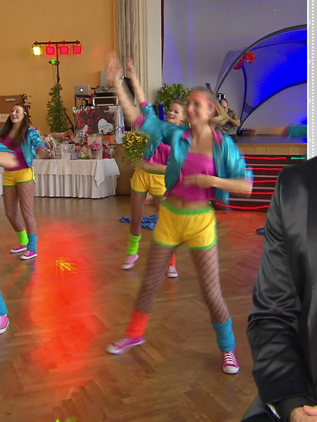 Bild zu: "Sabrinas Show-Acts enttäuschen"