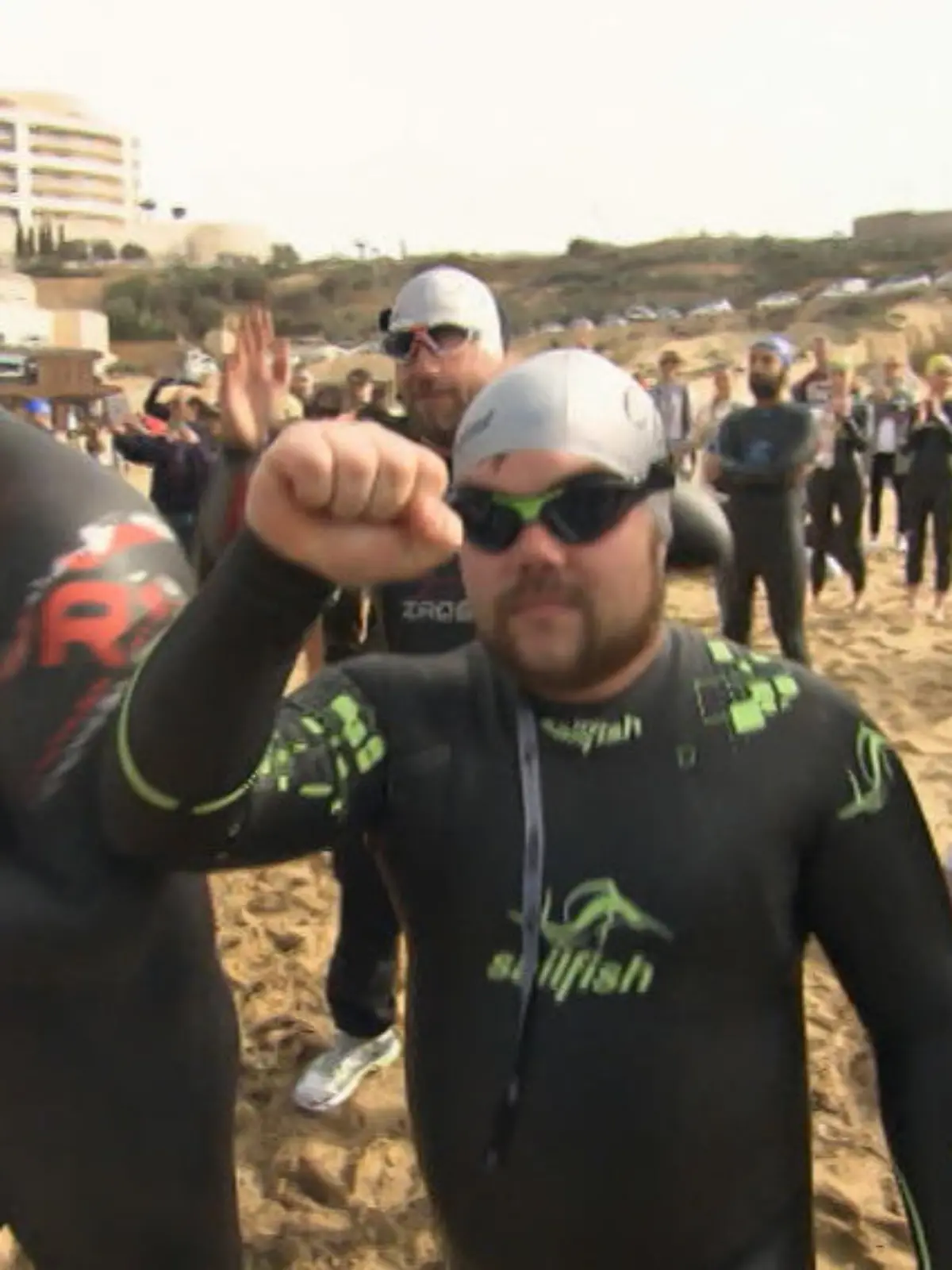 Bild zu: "Auf in den Kampf: Der Cross-Triathlon beginnt!"