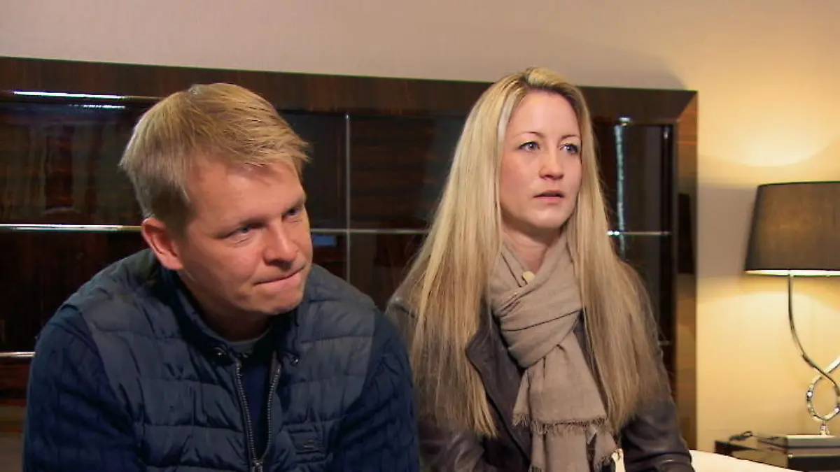 Tina "Mit den Mädels bin ich nicht einverstanden!" Unzufriedene Gesichter bei den Gastgebern
