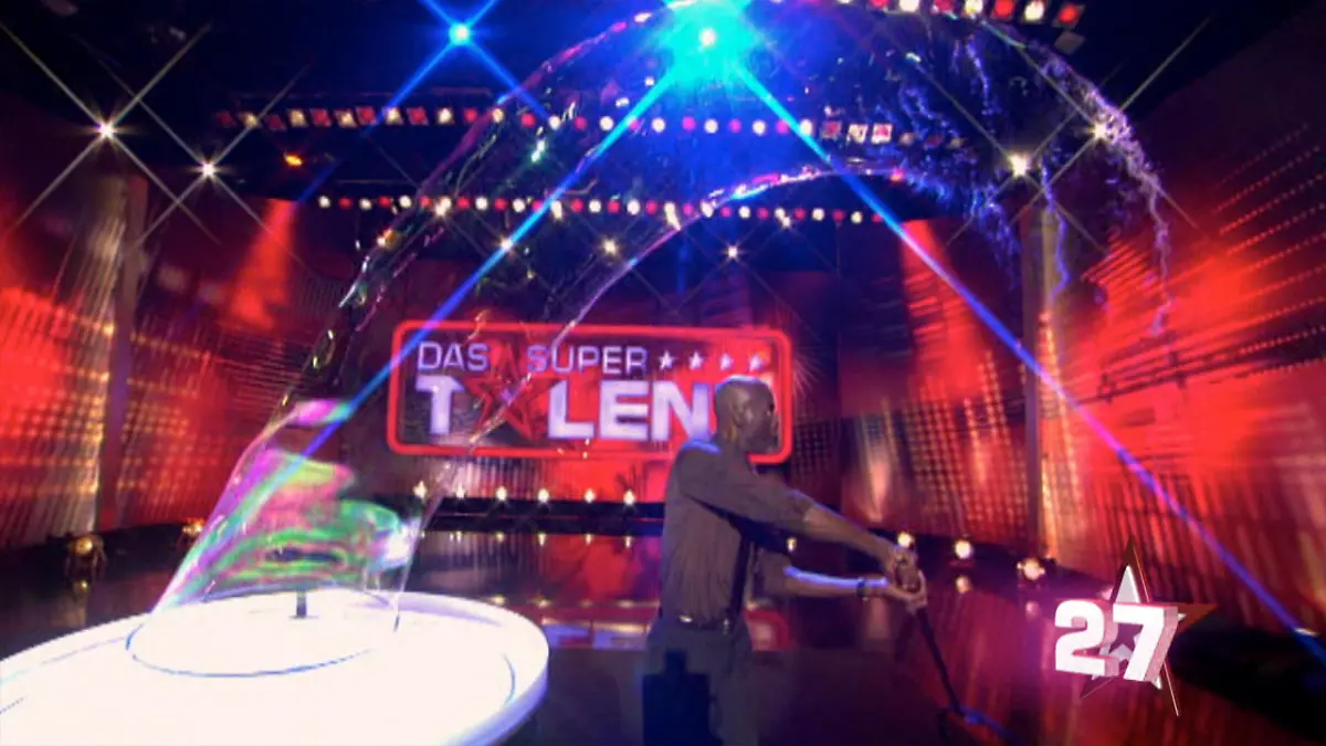 Supertalent-Seifenoper mit Dieter und Bruce Das Supertalent: Dieters 30 Sternstunden