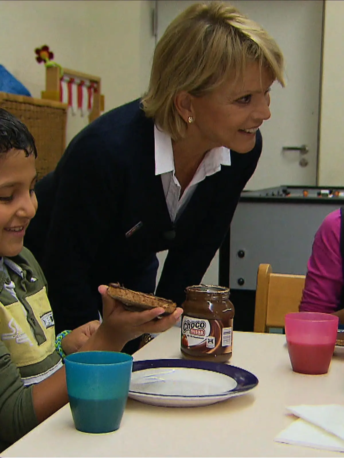 Bild zu: "Uschi Glas: "Kein Kind soll hungrig in den Unterricht""