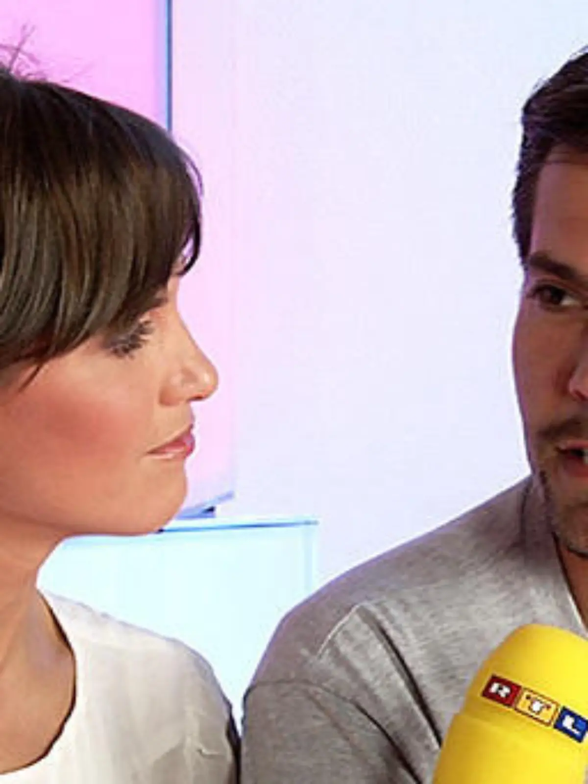 Bild zu: "Auch persönlich steckte Daniel in einer Dreiecksbeziehung"