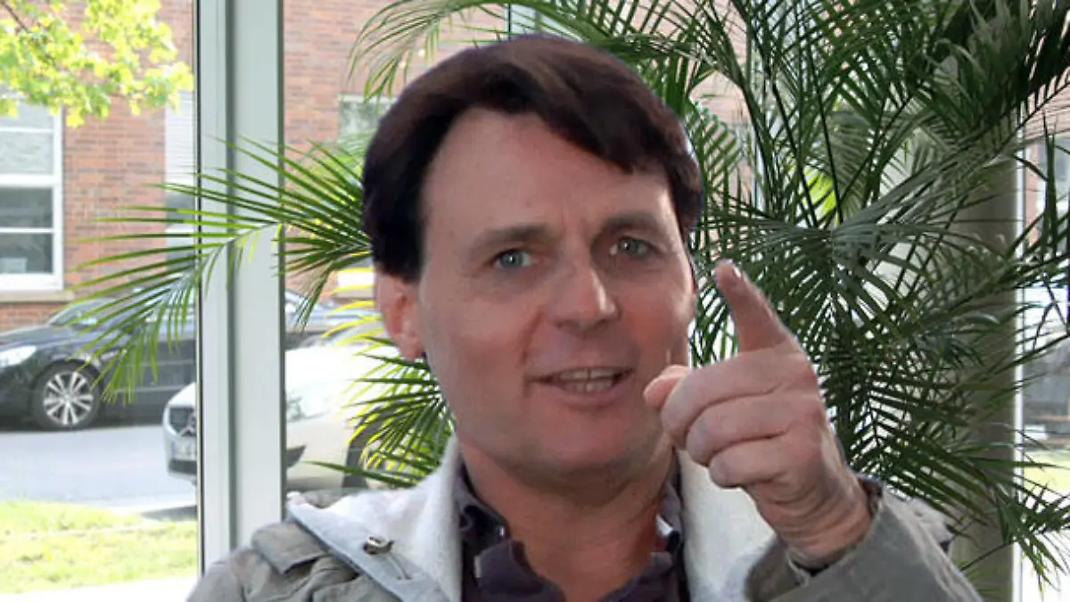 Wolfgang Bahro als "Heff der Chef" Von GZSZ zum Hörspiel