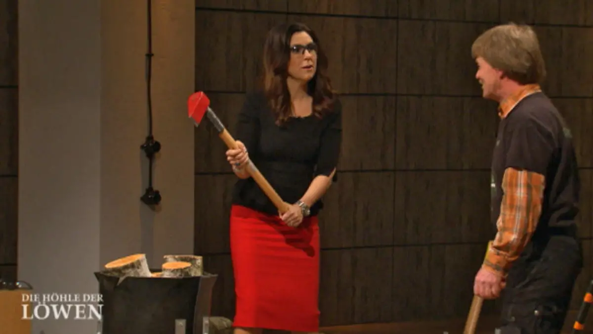 Der Gründer hat eine Holzhackhilfe entwickelt Jens SchlappkohlBerlitz