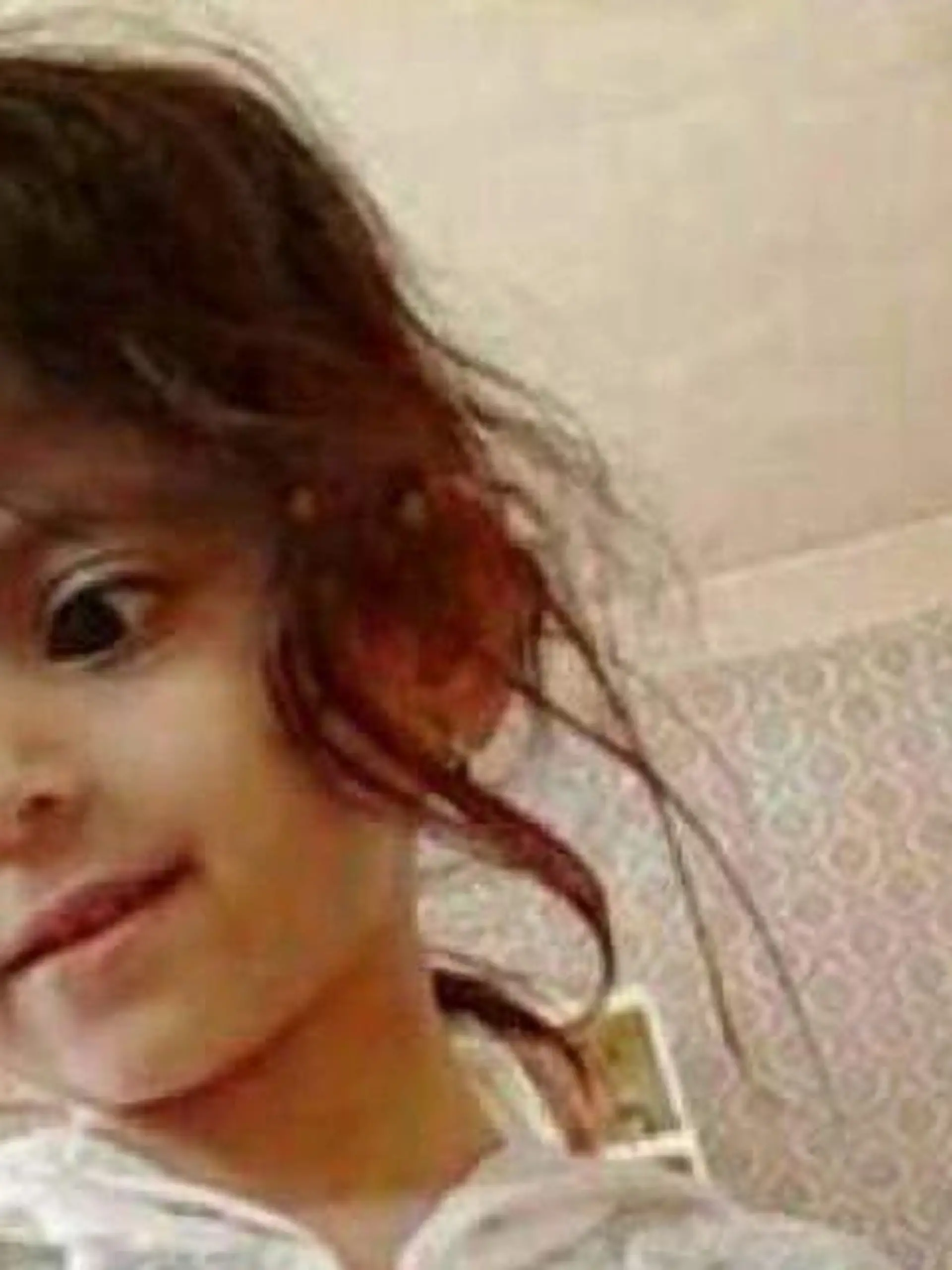 Die kleine Sadia (4) stirbt im Auto ihrer Eltern.