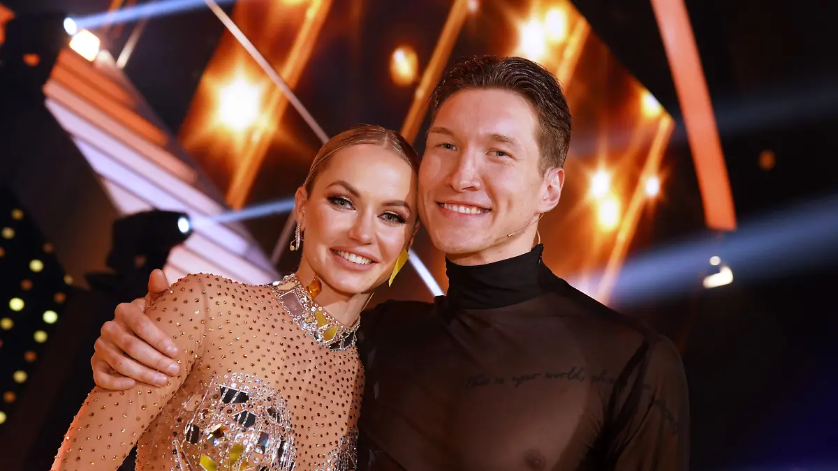 Nina Bezzubova und Evgeny Vinokurov.