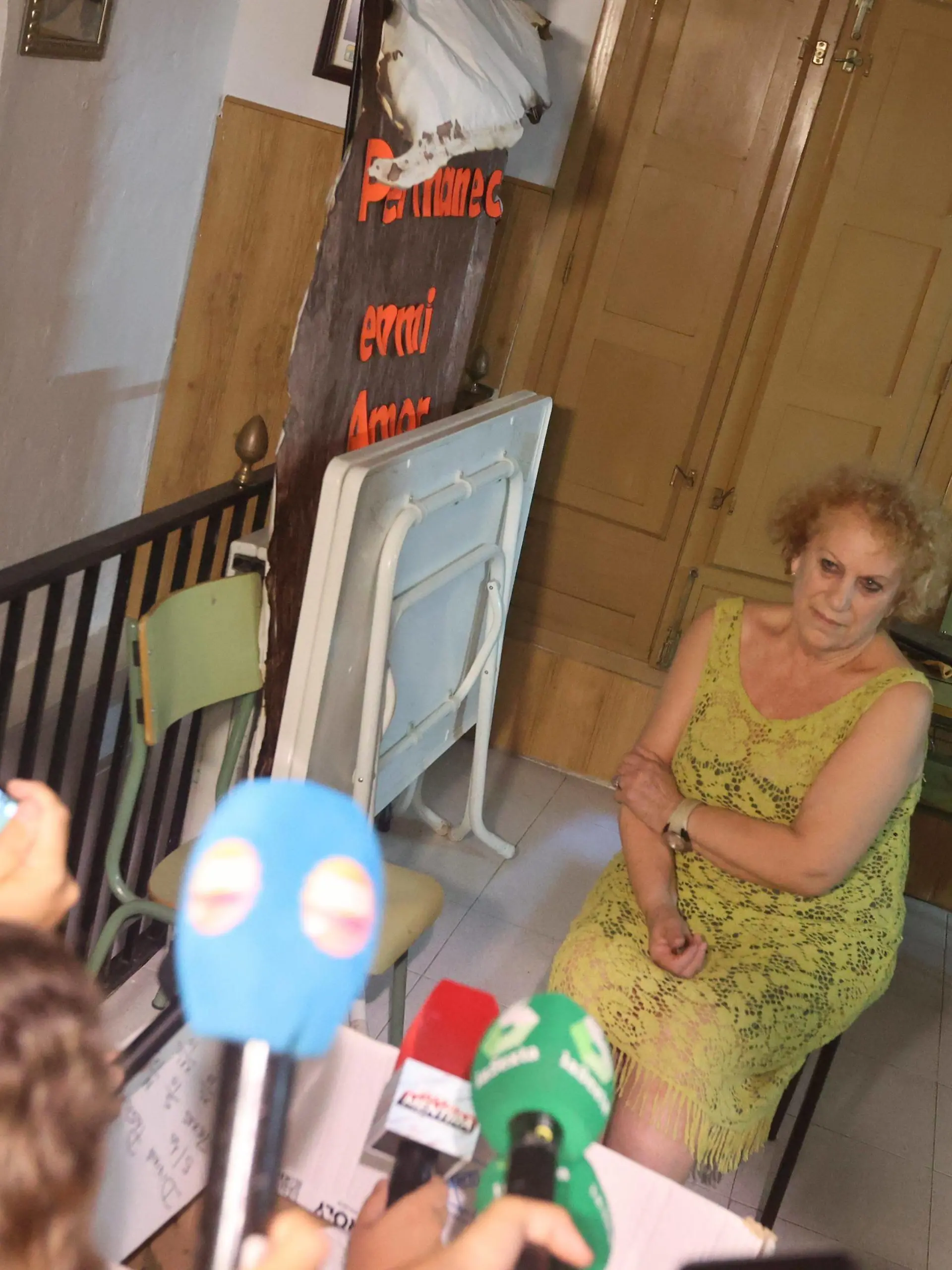 Angeles Bejar, Mutter von Luis Rubiales schließt sich in Kirche ein und tritt in Hungerstreik Angeles Bejar madre de Rubiales dentro de la iglesia donde se encuentra en huelga de Hambre Angeles Bejar mother of Rubiales inside the church where she is on hunger strike, Malaga August 29, 2023 Cordon Press *** Angeles Bejar mother of Rubiales inside the church where she is on hunger strike Angeles Bejar mother of Rubiales inside the church where she is on hunger strike, Malaga August 29, 2023 Cordon Press PUBLICATIONxNOTxINxFRAxESP