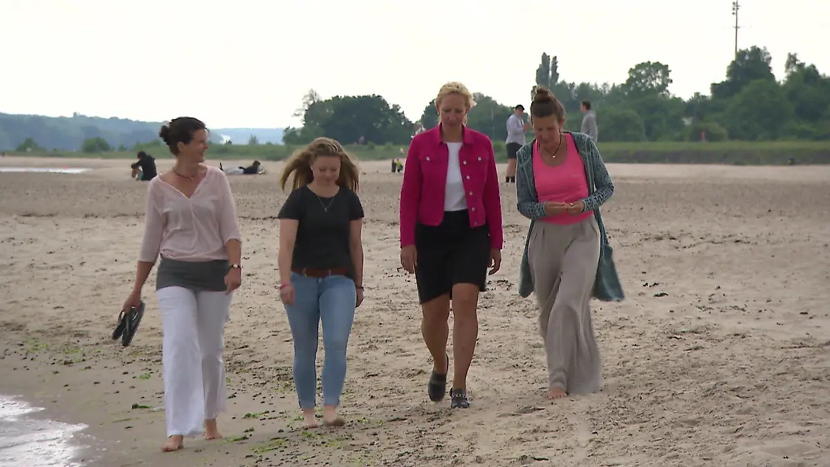Esther, Melanie, Barbara und Myriam teilen das gleiche Schicksal: Brustkrebs.