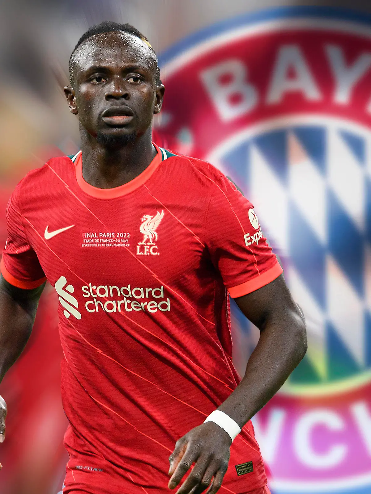 FOTOMONTAGE: Wechsel von Sadio Mane zum FC Bayern Muenchen ist perfekt Sadio MANE LFC ,Aktion,Einzelbild,angeschnittenes Einzelmotiv,Halbfigur,halbe Figur. Fussball Champions League Finale 2022, Liverpool FC LFC - Real Madrid Real 0:1, am 28.05.2022 in Paris/ Frankreich. a *** PHOTOMONTAGE Change of Sadio Mane to FC Bayern Muenchen is perfect Sadio MANE LFC ,action,single image,cropped single image,half figure,half figure Football Champions League Final 2022, Liverpool FC LFC Real Madrid Real 0 1, on 28 05 2022 in Paris France a 