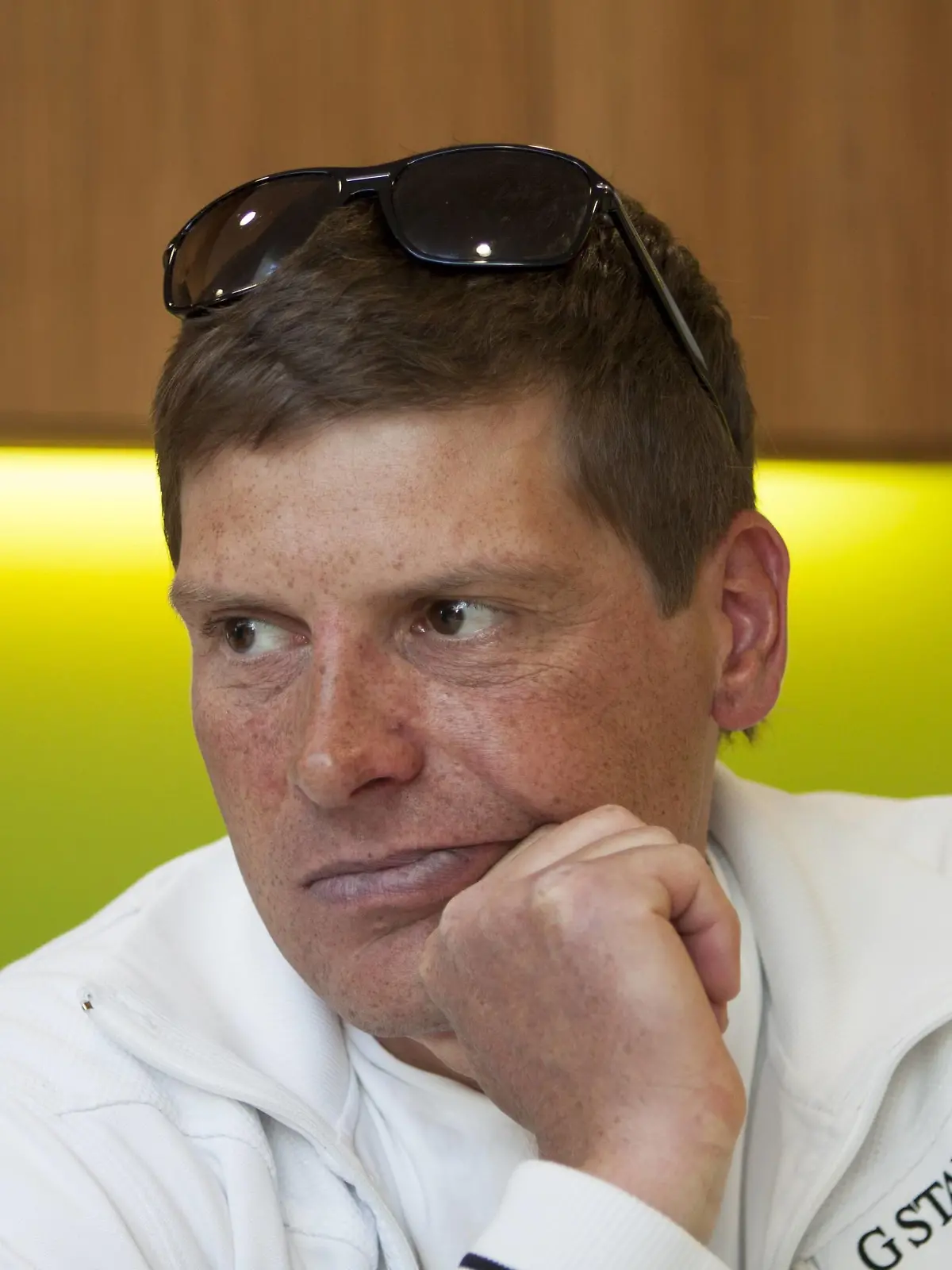 Jan Ullrich in Ulm DEUTSCHSPRACHIGExSPORTZEITSCHRIFTENxUNDx-ZEITUNGENxNURxNACHxRÜCKSPRACHE  