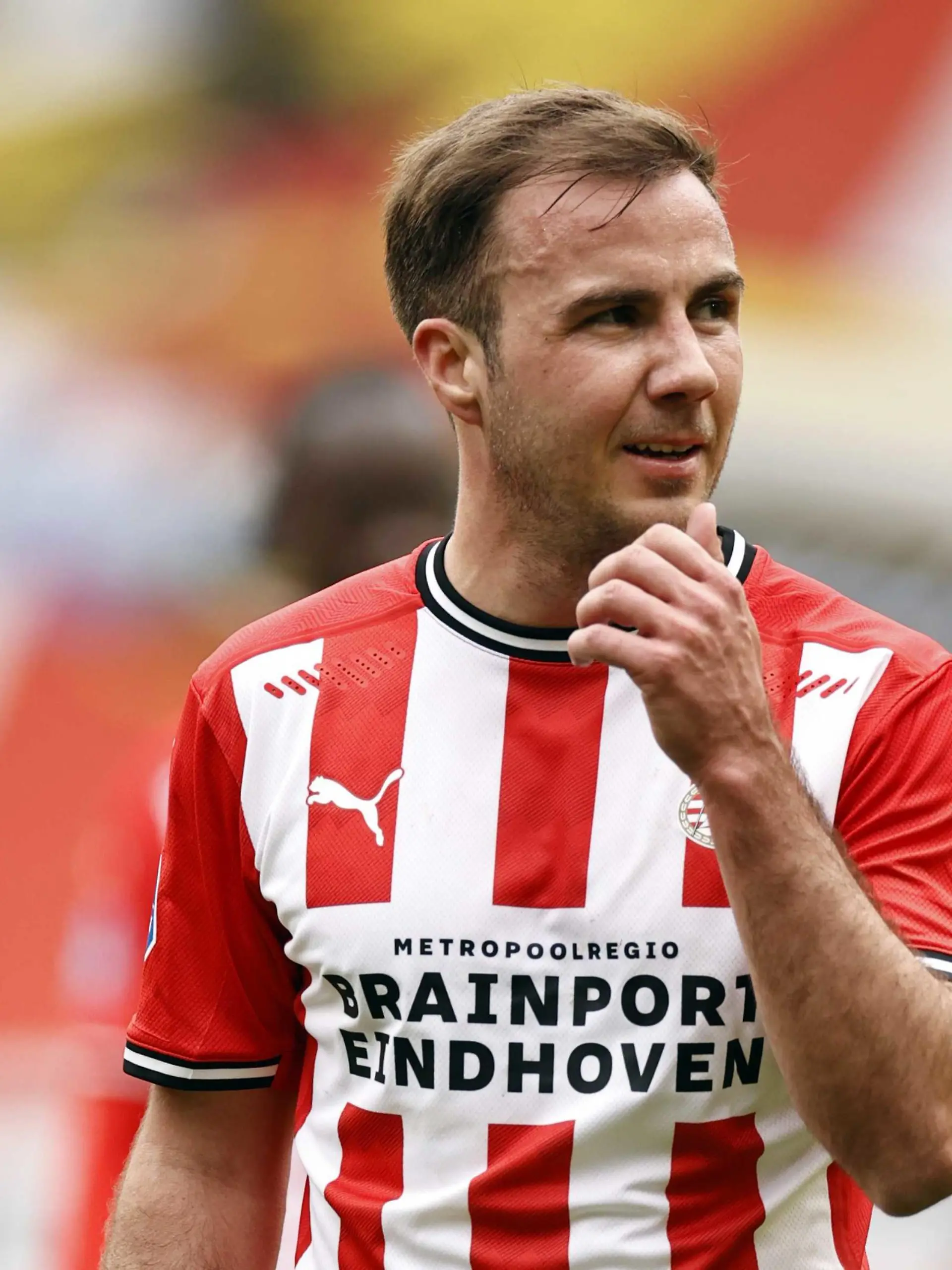 ARCHIV - 04.04.2021, Niederlande, Eindhoven: Fußball: Ehrendivision, Niederlande, PSV Eindhoven - Heracles Almelo, Hauptrunde, 28. Spieltag, im Philips Stadion. Mario Götze vom PSV Eindhoven in Aktion. (zu dpa "Völler: «Von Lewandowski muss es ein klares Bekenntnis geben»») Foto: Maurice Van Steen/ANP/dpa +++ dpa-Bildfunk +++
