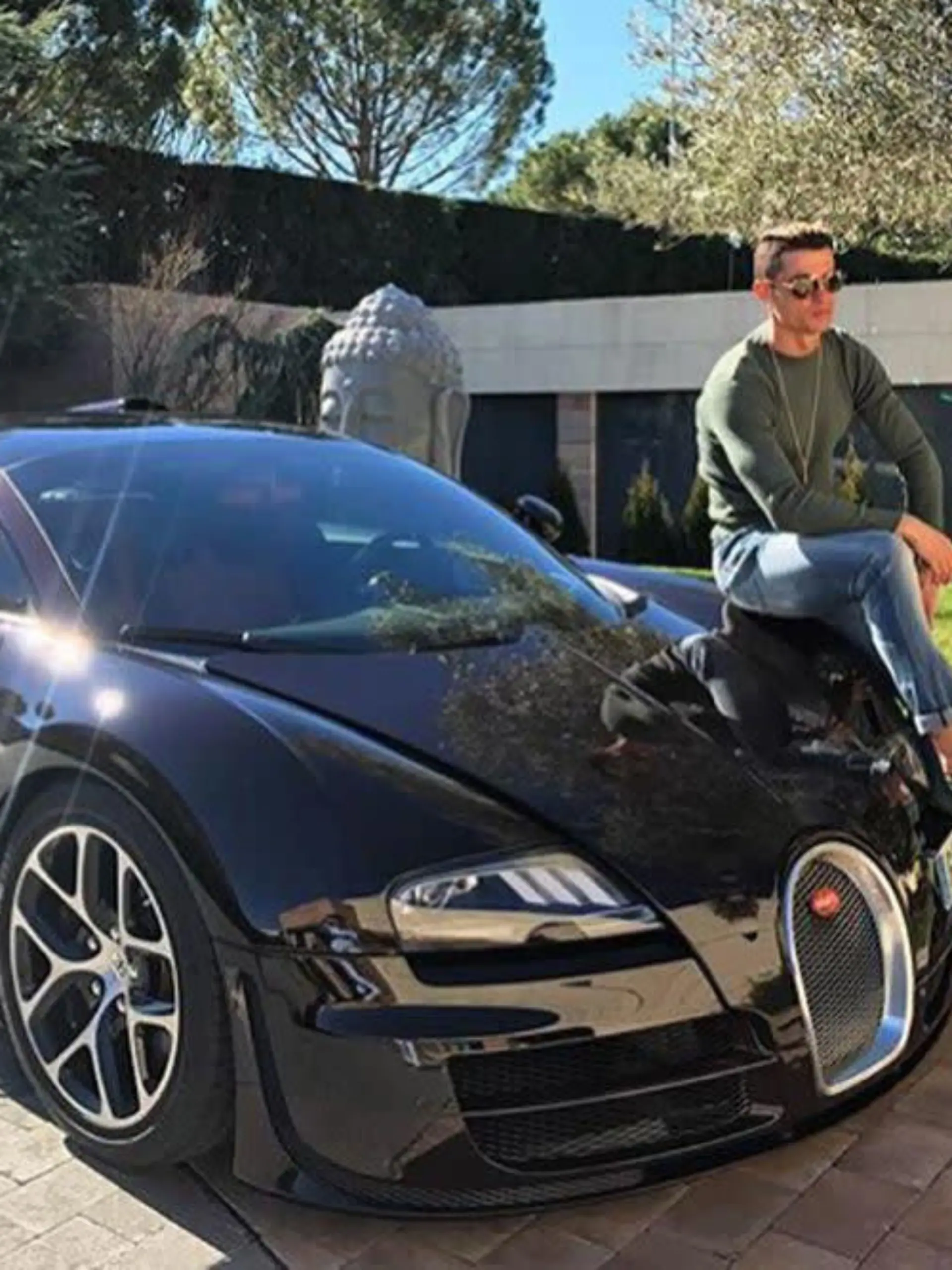 Das waren noch schöne Tage mit seinem Bugatti.