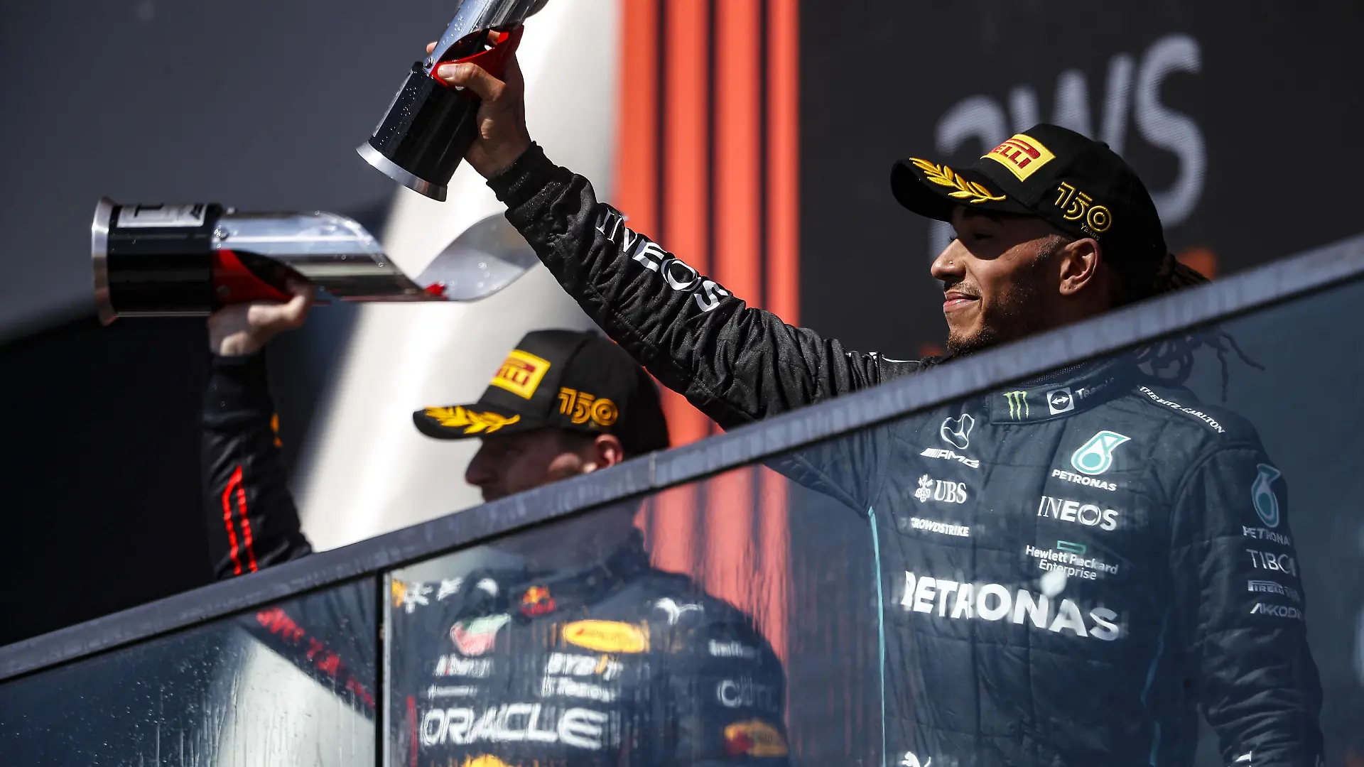 HAMILTON Lewis gbr, Mercedes AMG F1 Team W13, portrait podium celebrates his third place during the Formula 1 AWS Grand Prix du Canada 2022, 9th round of the 2022 FIA Formula One World Championship, WM, Weltmeisterschaft on the Circuit Gilles Villeneuve, from June 17 to 19, 2022 in Montreal, Canada - F1 - CANADIAN GRAND PRIX 2022 - RACE DPPI/Panoramic PUBLICATIONxNOTxINxFRAxITAxBEL _V2_6948
