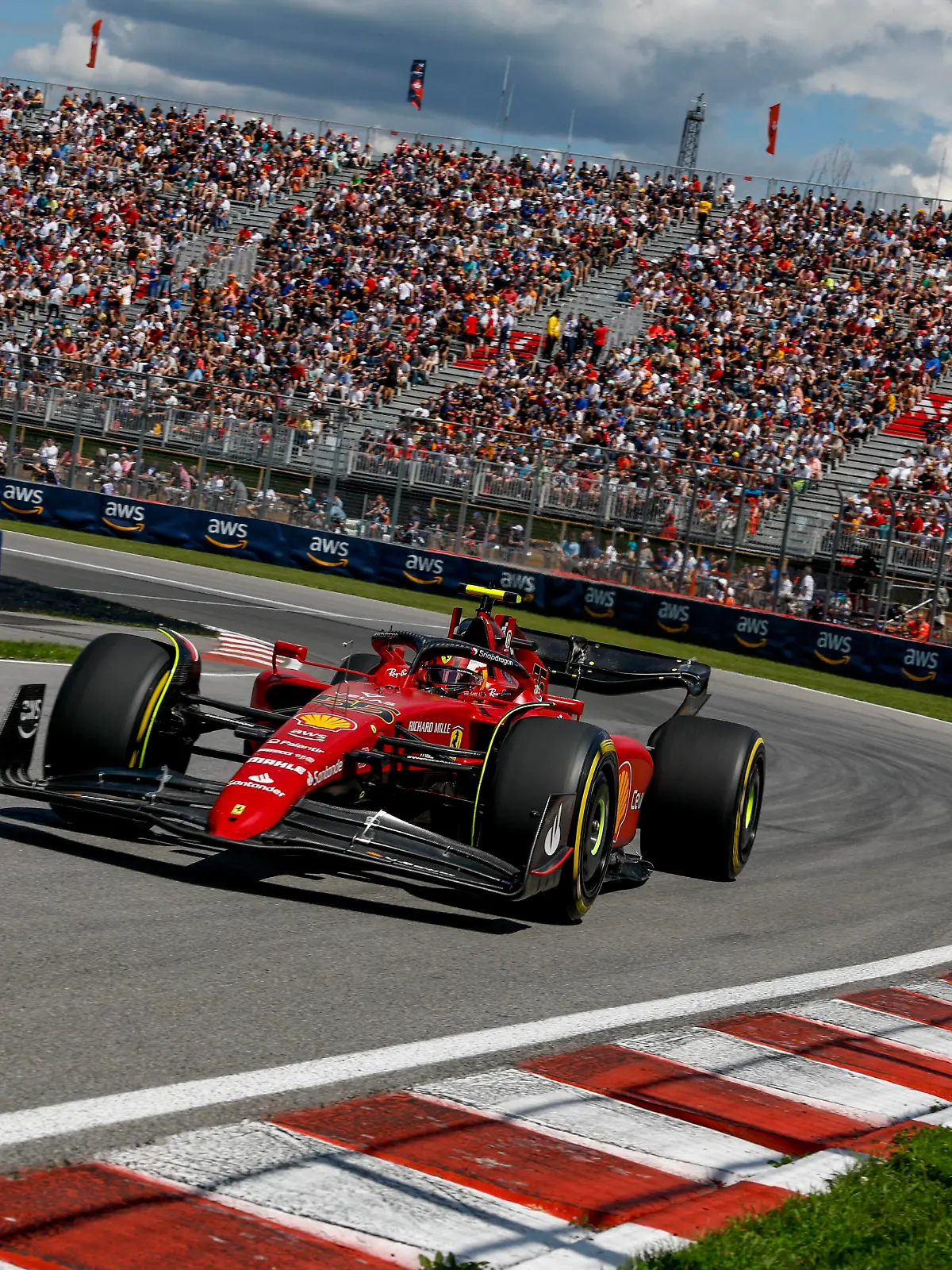  55 Carlos Sainz ESP, Scuderia Ferrari, F1 Grand Prix of Canada at Circuit Gilles-Villeneuve on June 17, 2022 in Montreal, Canada. Photo by HOCH ZWEI Montreal Canada *** 55 Carlos Sainz ESP, Scuderia Ferrari , F1 Grand Prix of Canada at Circuit Gilles Villeneuve on June 17, 2022 in Montreal, Canada Photo by HOCH ZWEI Montreal Canada