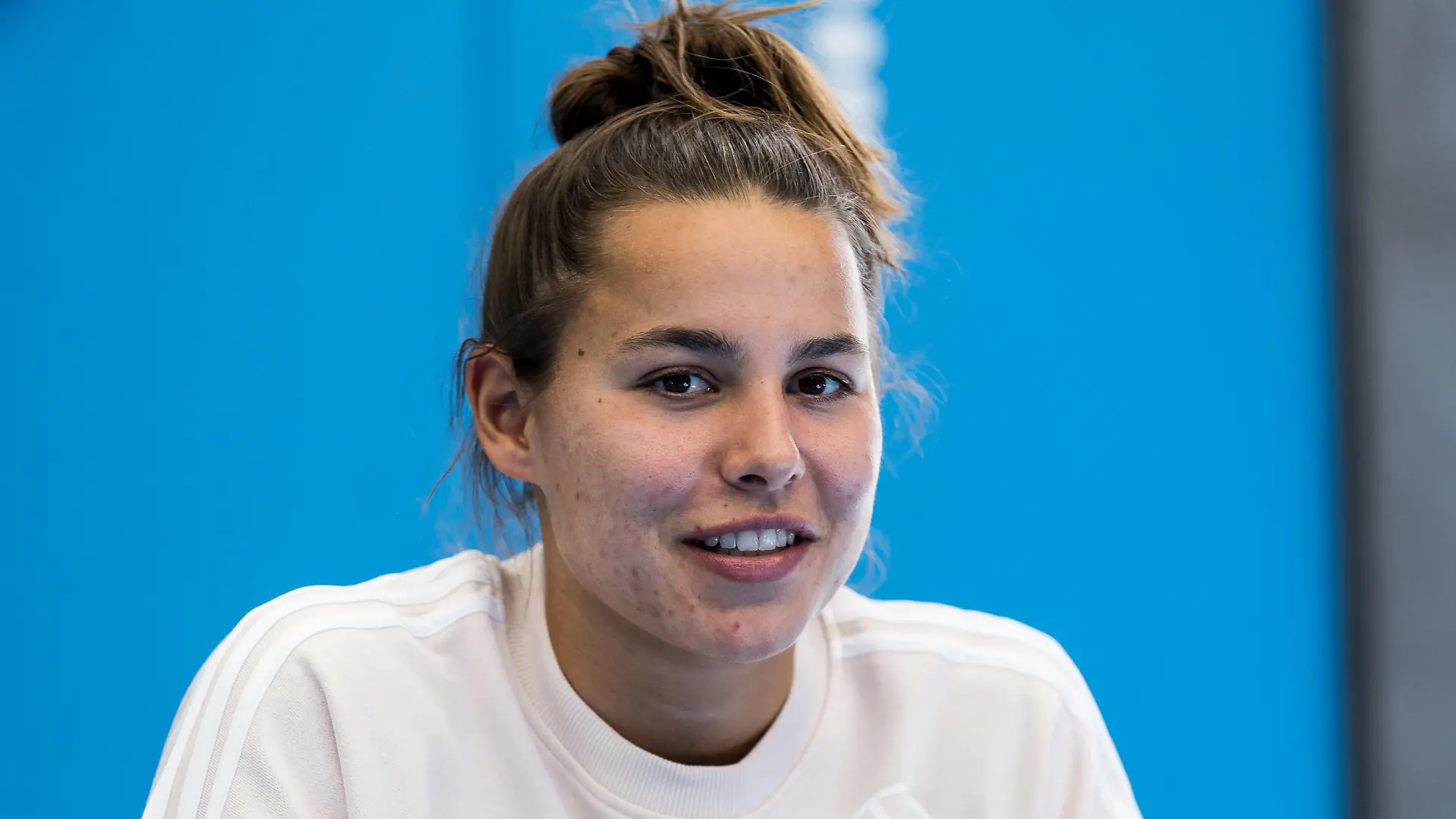 Lena Oberdorf (Deutschland, #6) im Interview Interviews DFB Frauen, Herzogenaurach, adidas Homeground