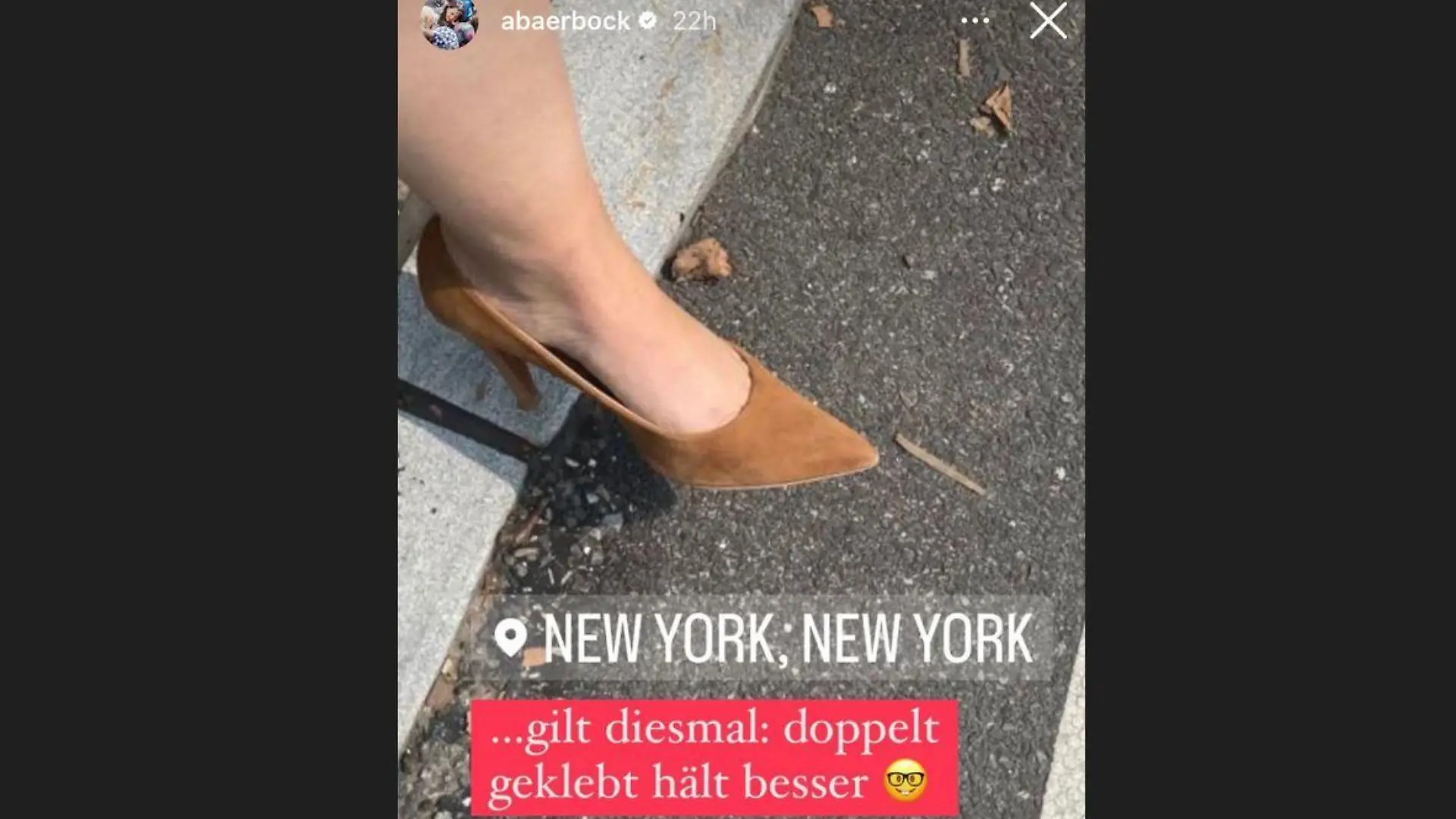 Doppelt geklebter Schuh von Annalena Baerbock.