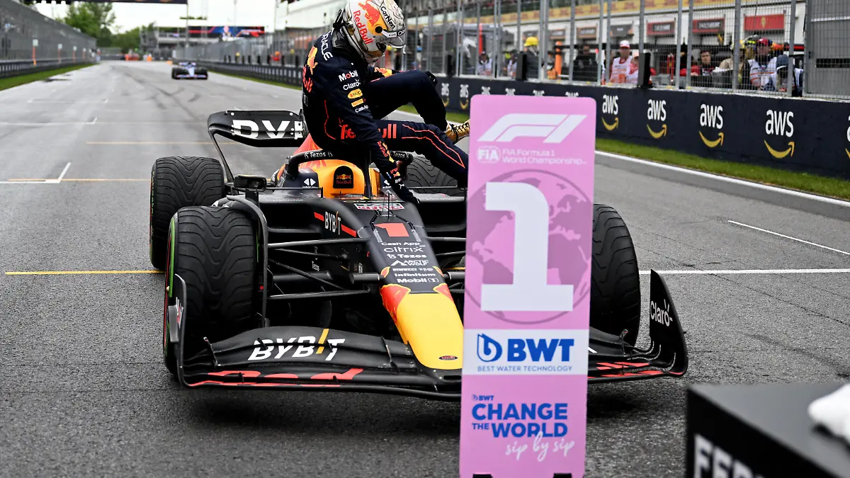 Formula One F1 - Canadian Grand Prix - Circuit Gilles Villeneuve, Montreal, Canada - June 18, 2022 Red Bull's Max Verstappen after finishing in pole position after qualifying Pool via REUTERS/Jim Watson