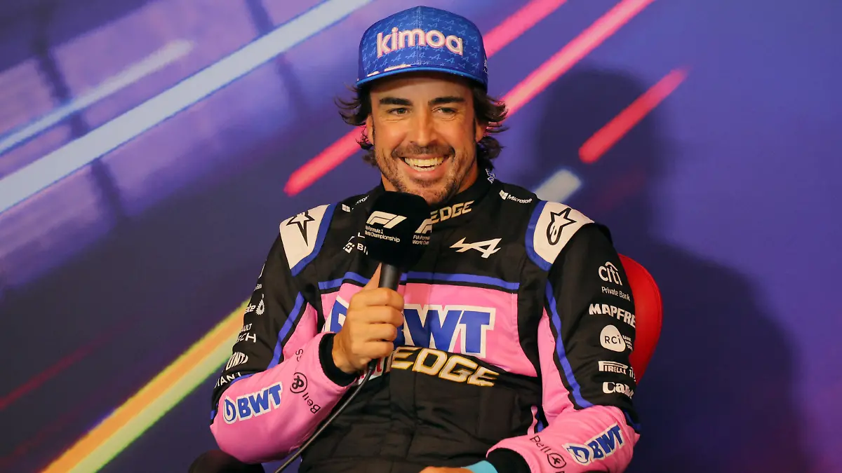 Formula One F1 - Canadian Grand Prix - Circuit Gilles Villeneuve, Montreal, Canada - June 18, 2022 Alpine's Fernando Alonso talks during a press conference after qualifying in second position REUTERS/Christinne Muschi