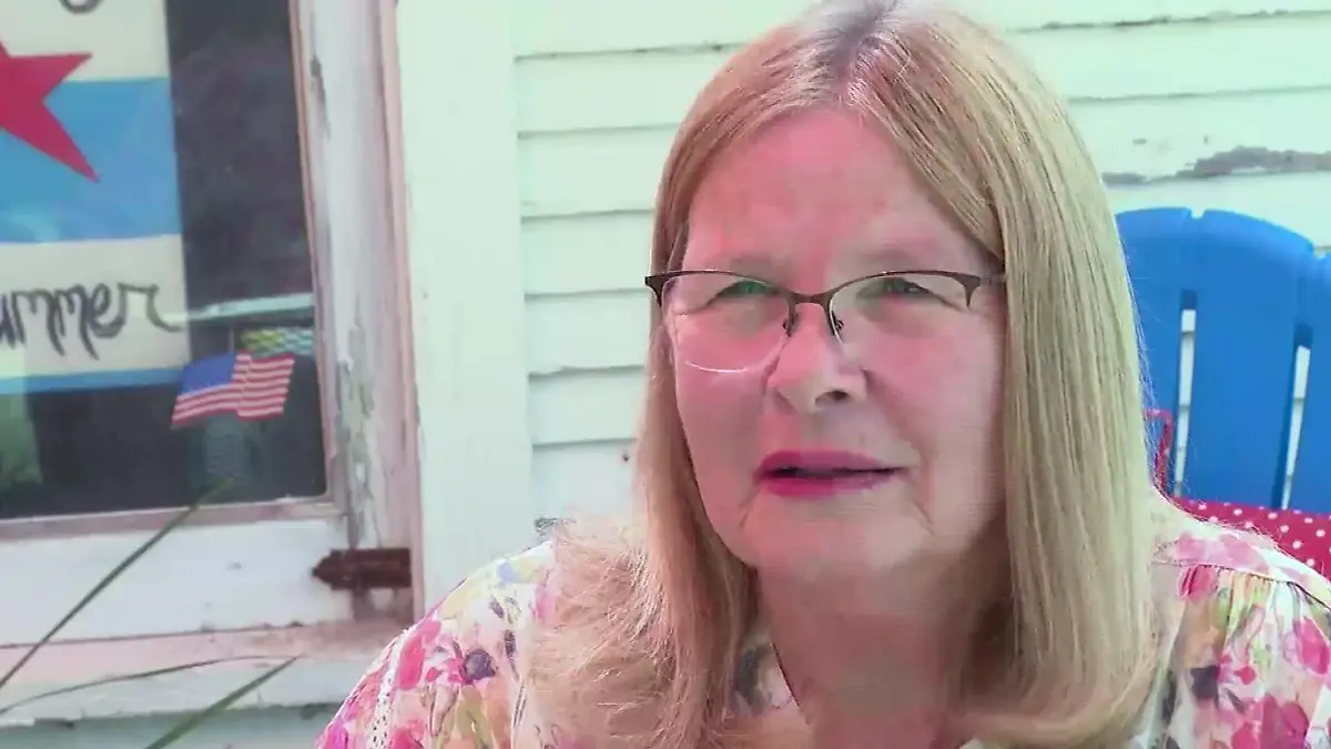 Carol Holmes