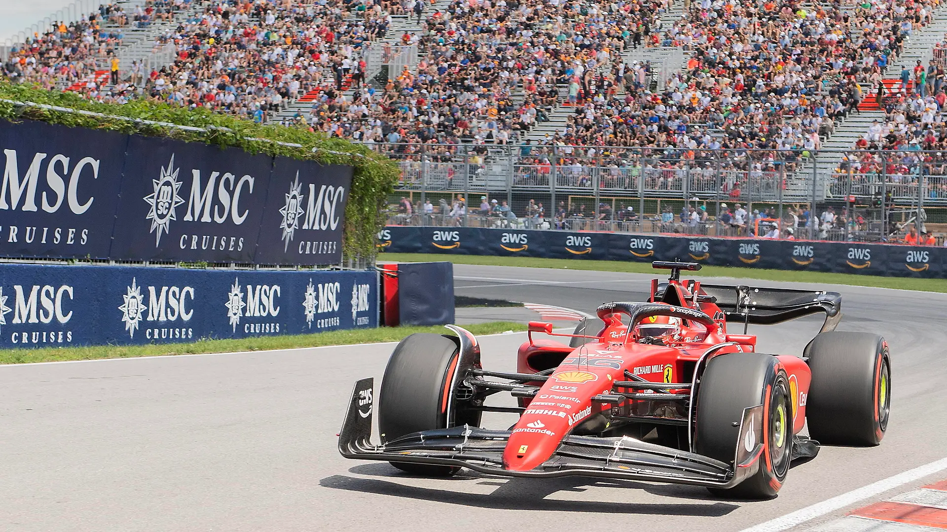 June 17, 2022, Montreal, PQ, Canada: Ferrari driver Charles Leclerc, of France, takes a turn at the Senna corner during the first practice session at the Formula One Canadian Grand Prix in Montreal, Friday, June 17, 2022. Charles Leclerc, PUBLICATIONxINxGERxSUIxAUTxONLY - ZUMAc35_ 20220617_zaf_c35_040 Copyright: xGrahamxHughesx