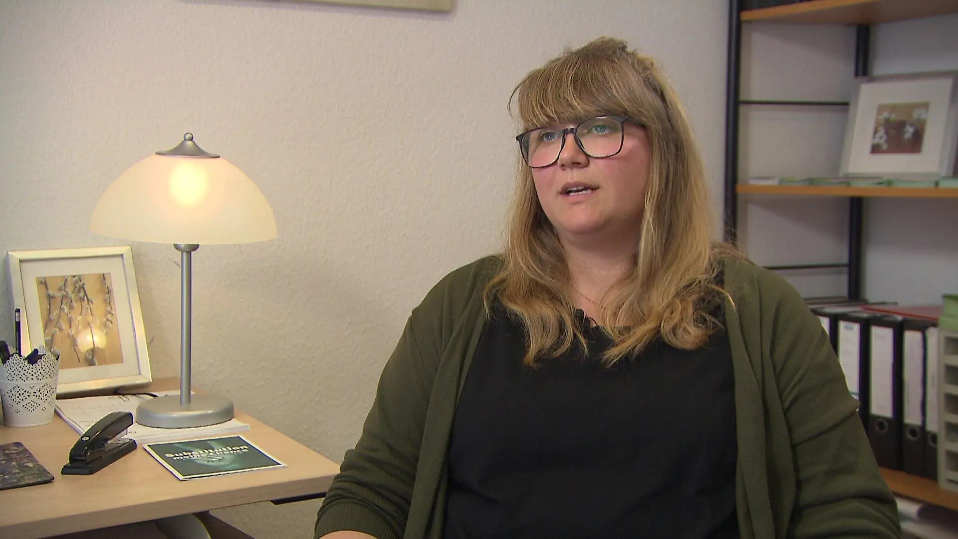 Imke Peters leitet ein Anti-Gewalt-Training in Lüneburg. Sie sagt: Hilfe können sich Betroffene schon holen, bevor es zu Gewalt kommt.