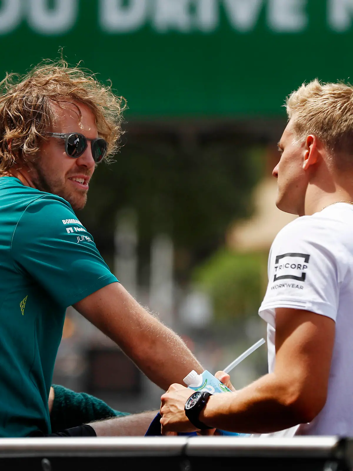 Formula 1 2022: Monaco GP CIRCUIT DE MONACO, MONACO - MAY 29: Sebastian Vettel, Aston Martin, speaks with Mick Schumacher, Haas on the drivers parade during the Monaco GP at Circuit de Monaco on Sunday May 29, 2022 in Monte Carlo, Monaco. Photo by Carl Bingham / LAT Images Images PUBLICATIONxINxGERxSUIxAUTxHUNxONLY GP2207_112106_31I4968 