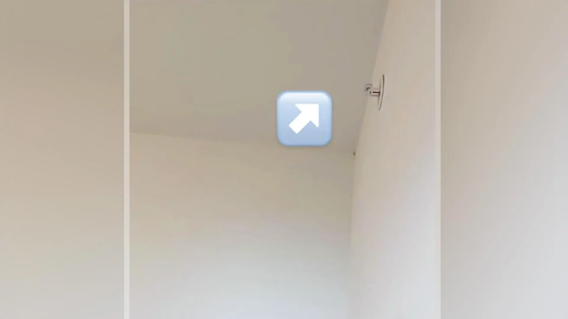 In einer Airbnb-Wohnung in Philadelphia haben zwei Frauen zehn Kameras entdeckt.