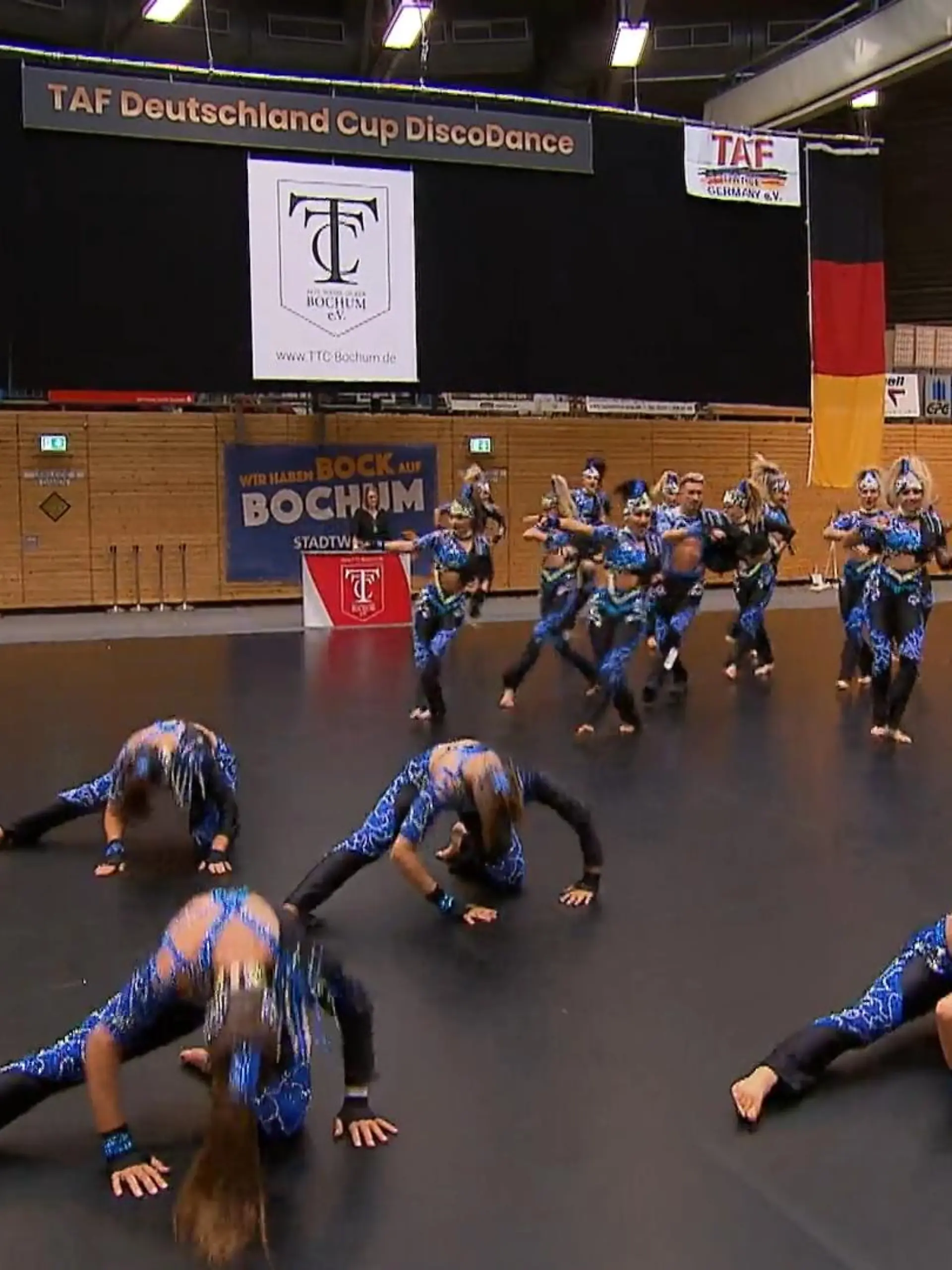 Bild zu: "Disco Dance in Bochum"