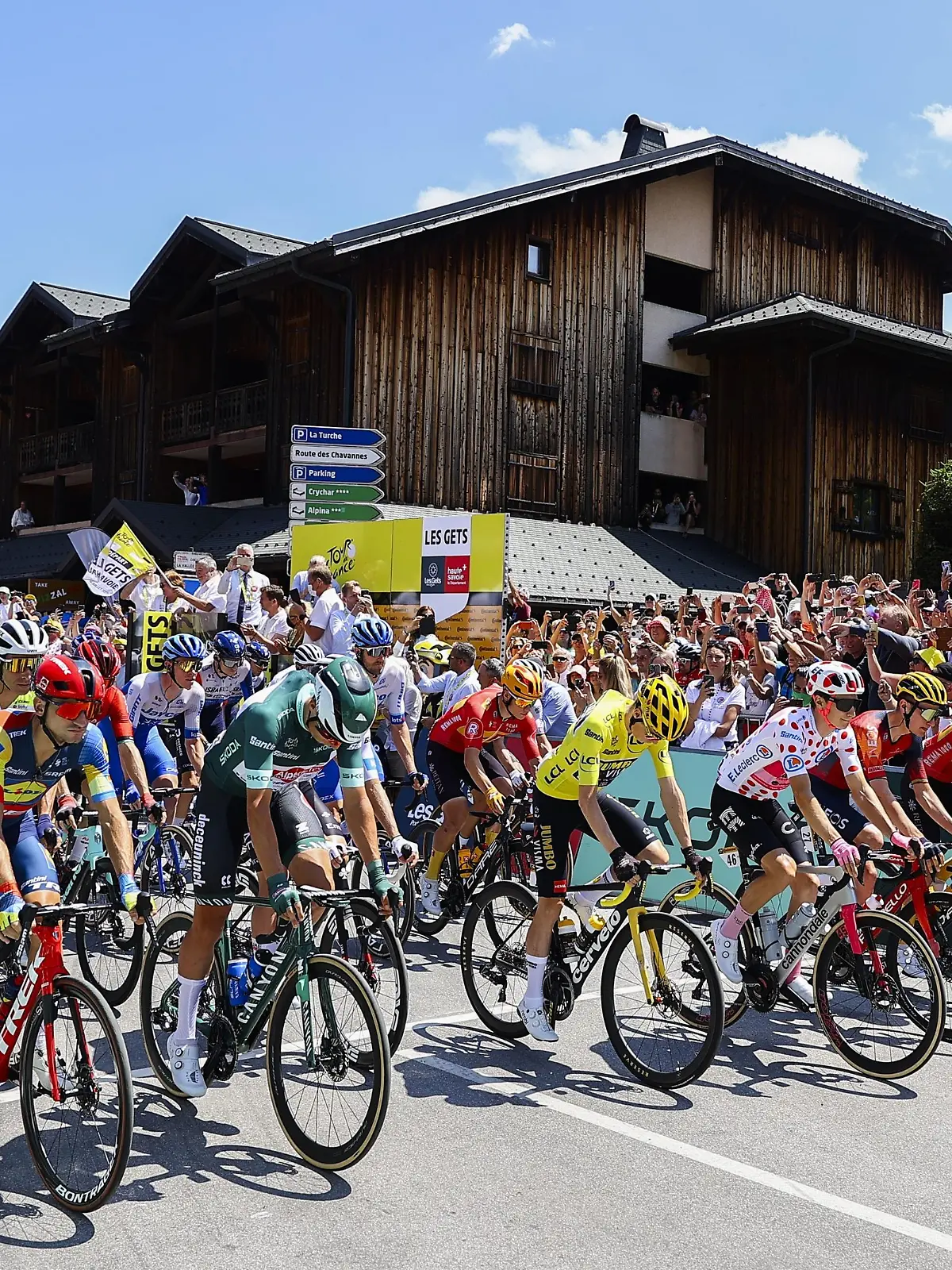Italian Giulio Ciccone of Lidl-Trek, Belgian Jasper Philipsen of Alpecin-Deceuninck, Danish Jonas Vingegaard of Jumbo-Visma, US' Neilson Powless of EF Education-EasyPost and Spanish Carlos Rodriguez of Ineos Grenadiers pictured at the start of stage 15 of the Tour de France cycling race, from Les Gets Les Portes du Soleil to Saint-Gervais Mont-Blanc (179 km), France, Sunday 16 July 2023. This year's Tour de France takes place from 01 to 23 July 2023. BELGA PHOTO DAVID PINTENS